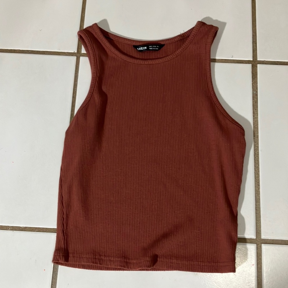 Red tank